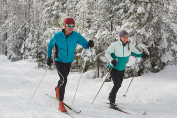 Peaks to Pines: Exploring NH's Diverse Skiing Landscapes