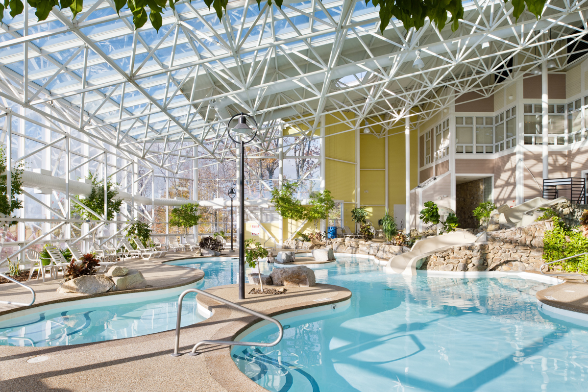 Indoor pool at Steele Hill Resort