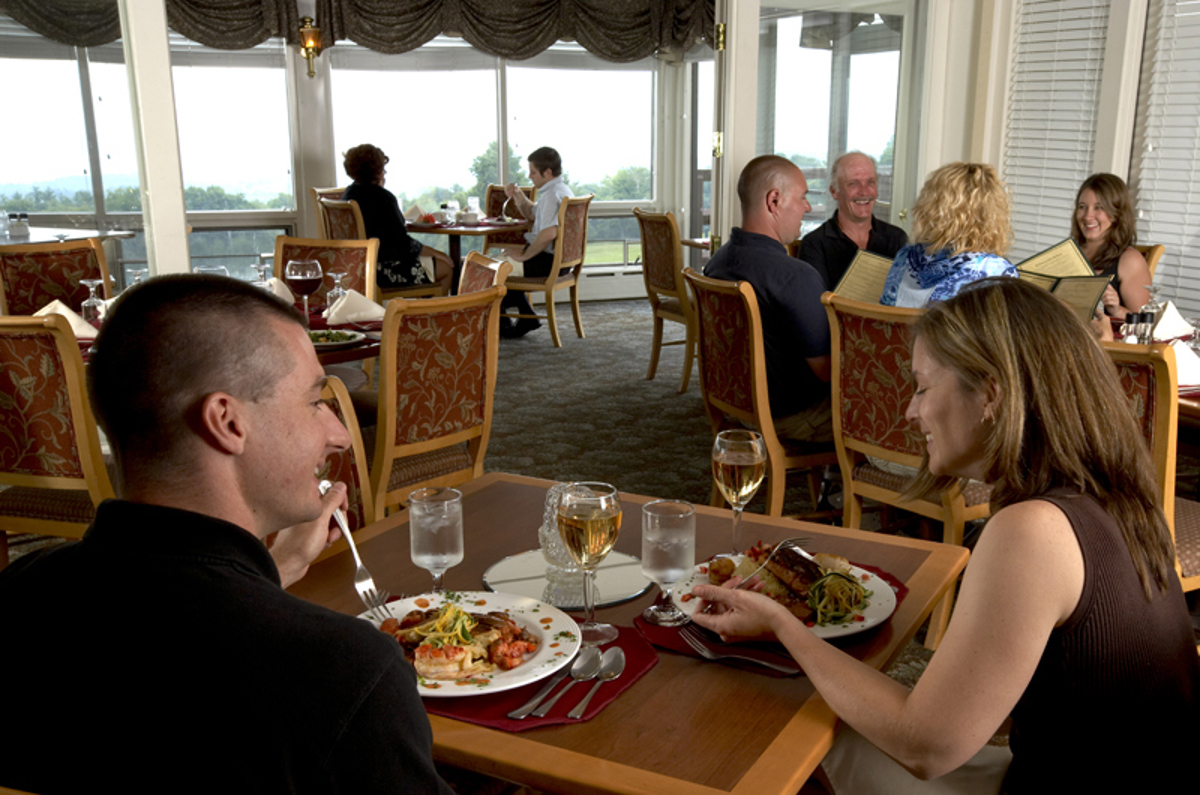 Dinner at the Hilltop Restaurant at Steele Hill Resort